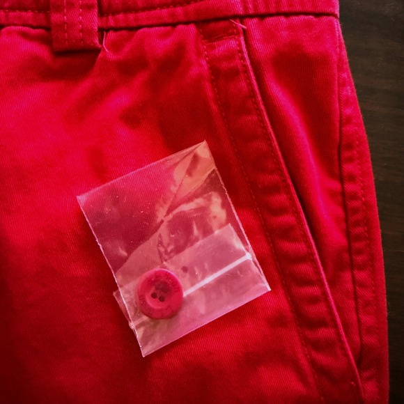 L.L.Bean Soft Denim Skirt, Cranberry, 100% Cotton, Size 4, Straight, Knee Length - Picture 3 of 6